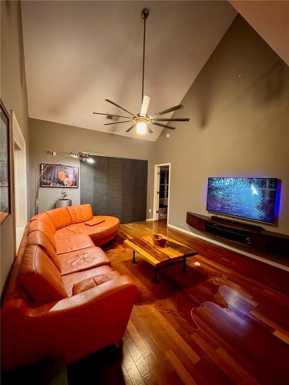 1901 Hoods Fort Circle NW 30