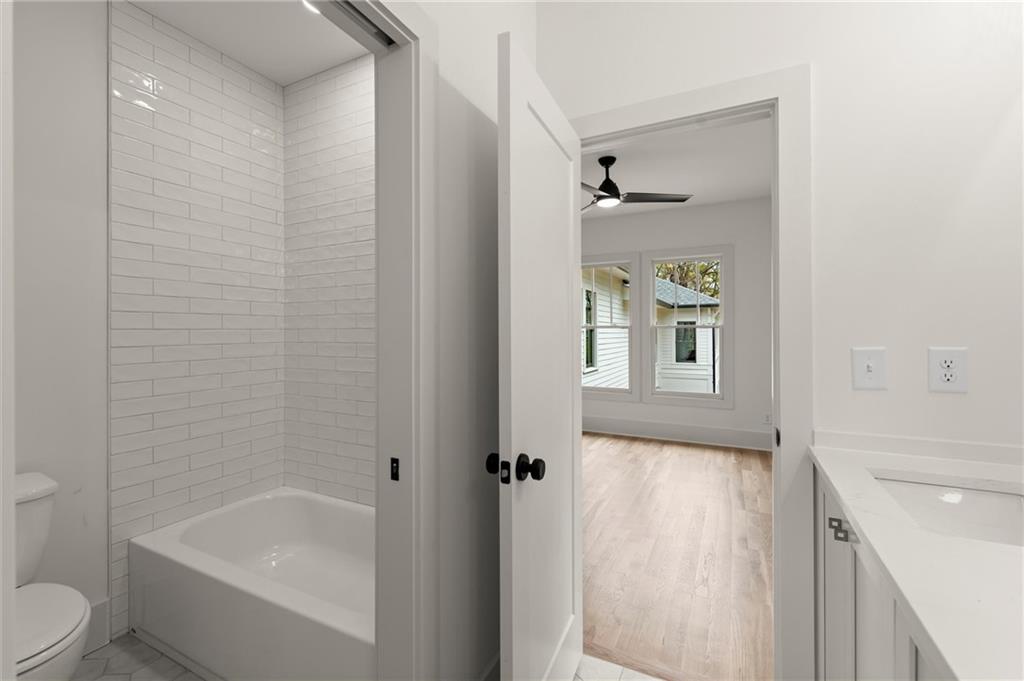 779-B Lynwood Street, Atlanta, Georgia image 39
