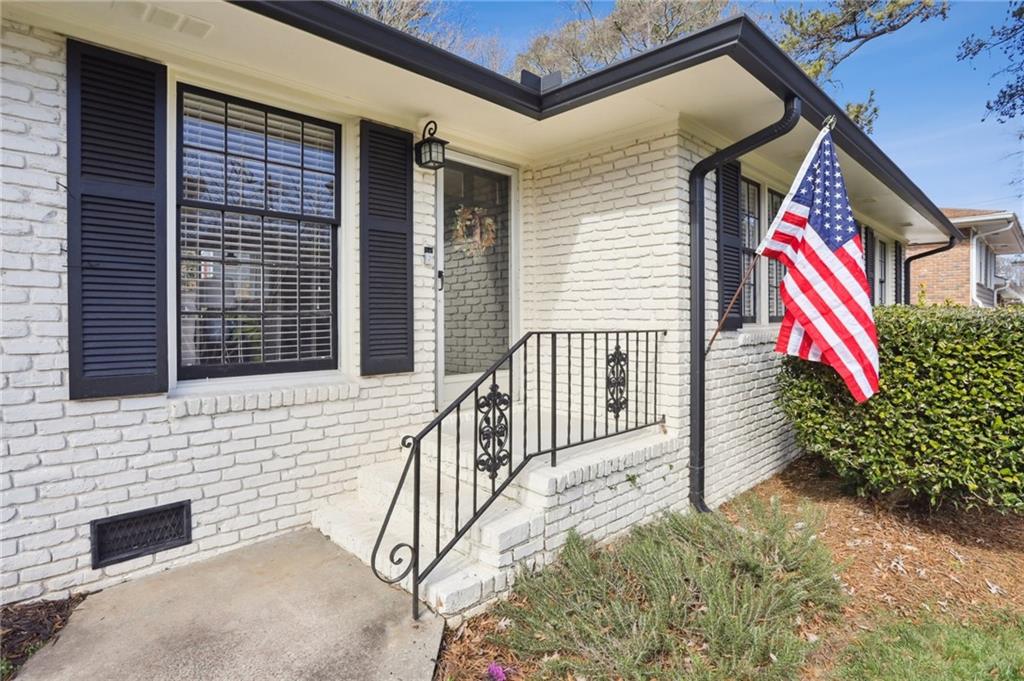 571 Allgood Road, Marietta, Georgia image 2