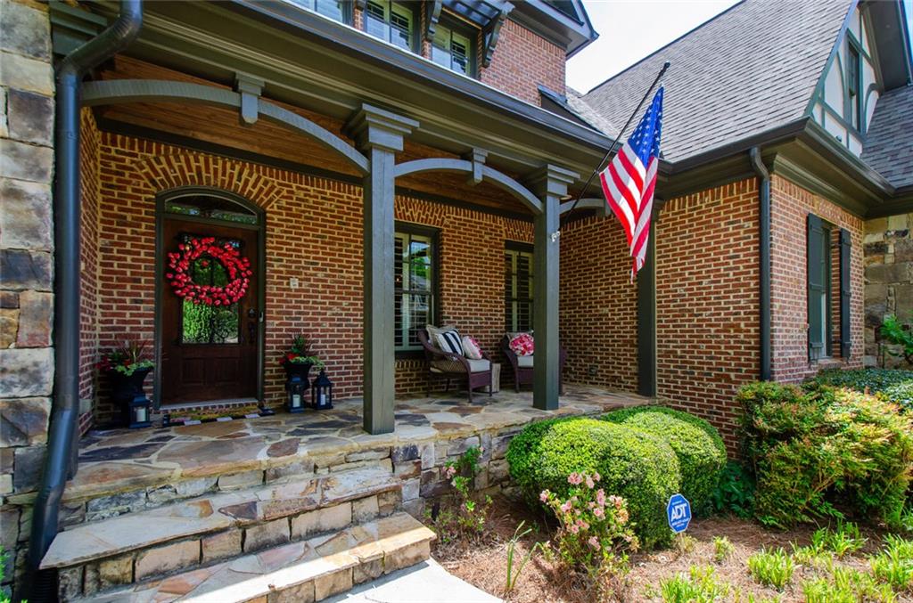 1667 Fernstone Drive NW