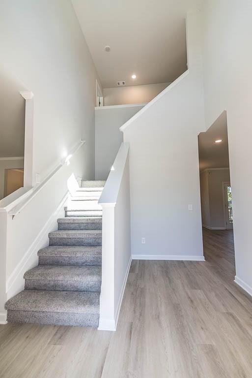 5032 Falcon Point