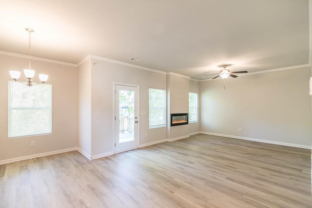 5032 Falcon Point