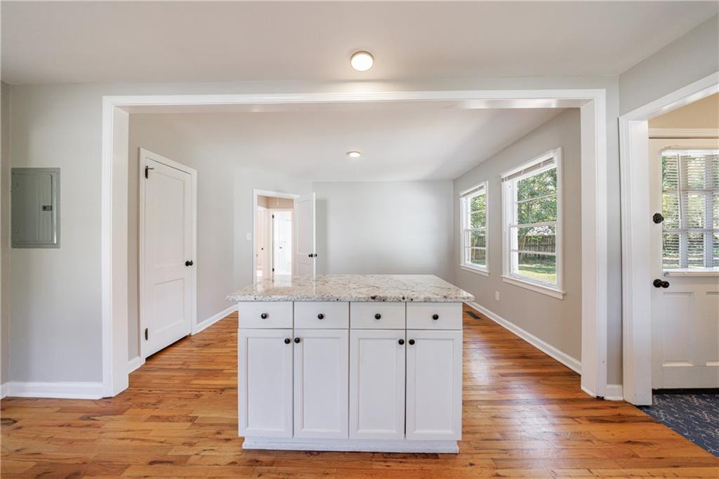 1019 Magbee Drive, Smyrna, Georgia image 9