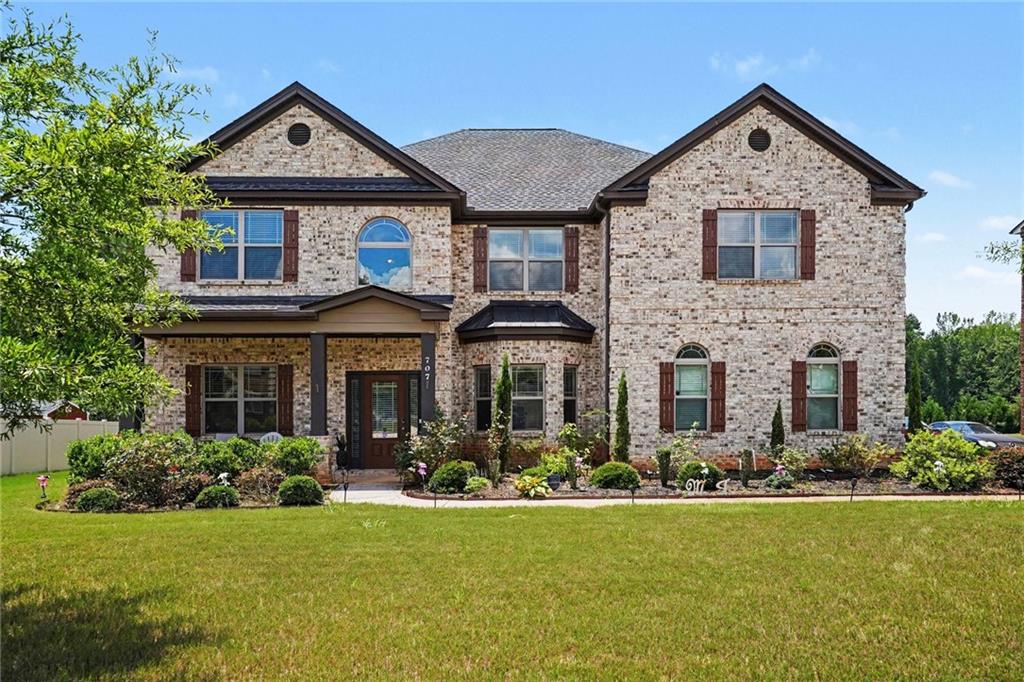 707 Corsica Lane