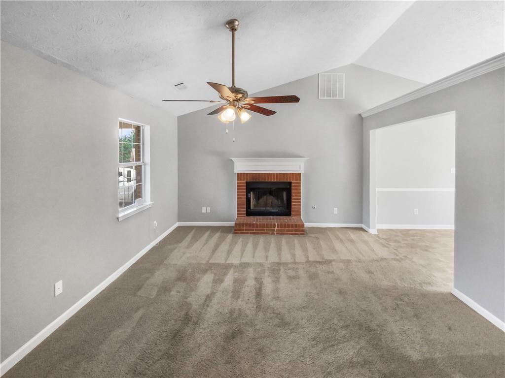 12 Bonnie Glen Lane