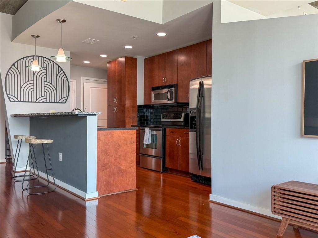 860 Peachtree Street NE 1411