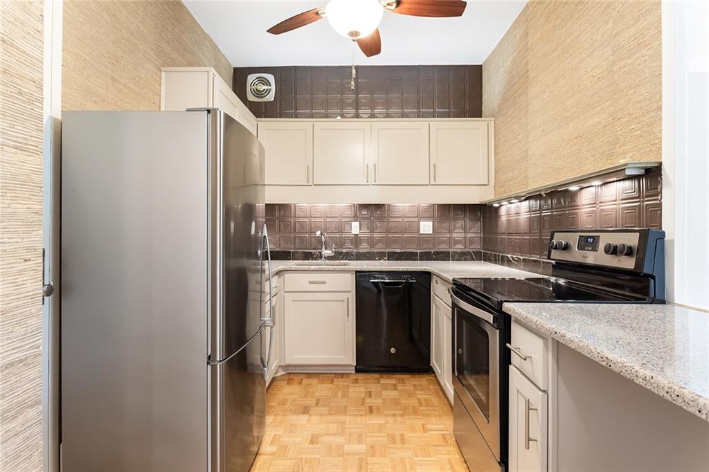 130 26th Street NW 205