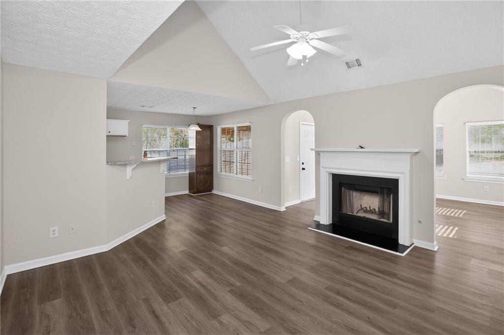 5295 Yellow Pine Drive