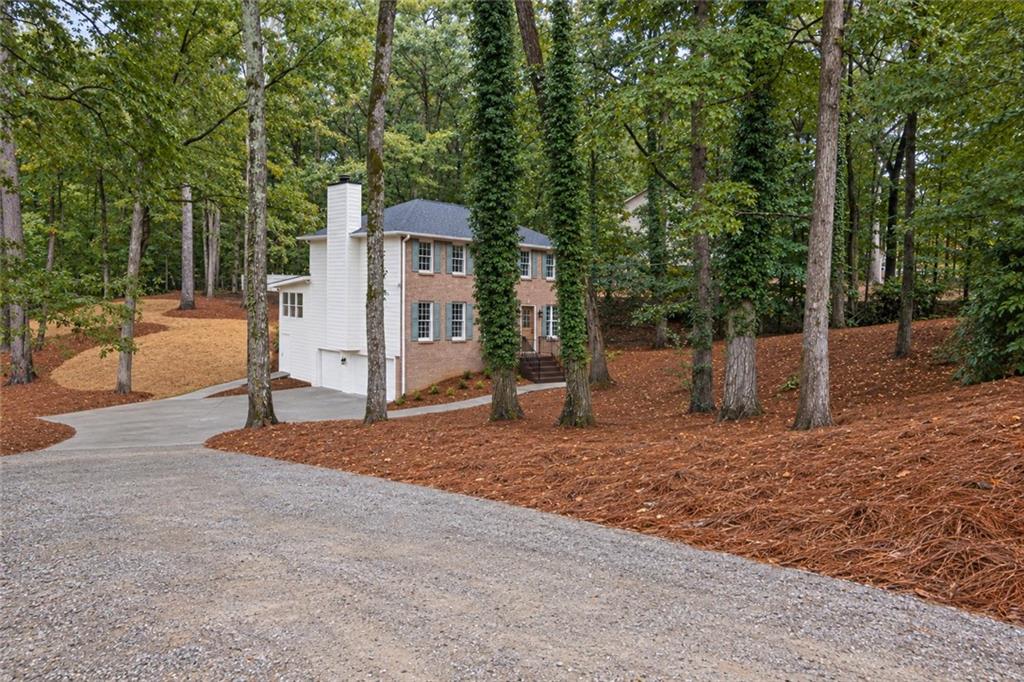 120 Catharine Lane