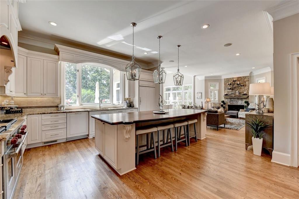 2330 Blackheath Trace, Alpharetta, Georgia image 14