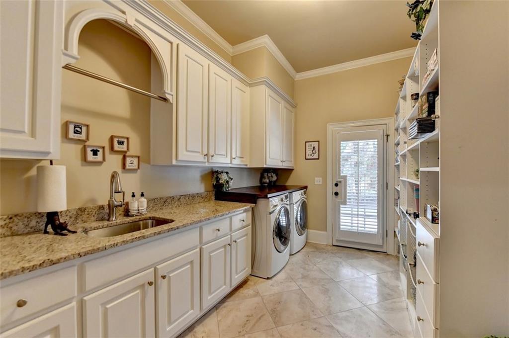 2330 Blackheath Trace, Alpharetta, Georgia image 30
