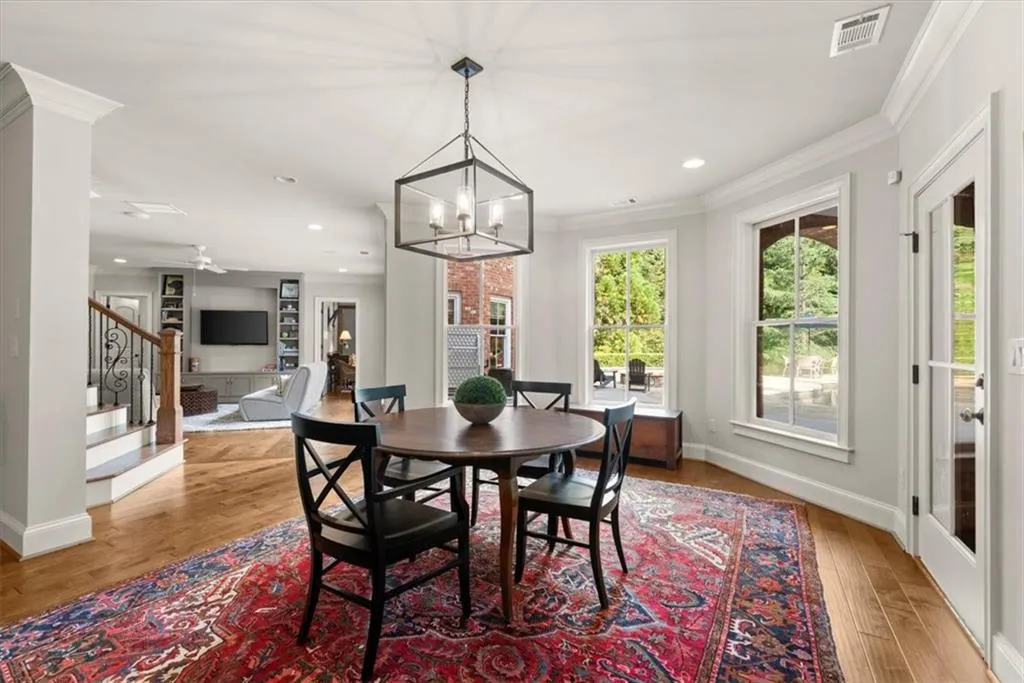 Milton, Georgia 30004, United States, 6 Bedrooms Bedrooms, ,7 BathroomsBathrooms,Residential,Pending,46332