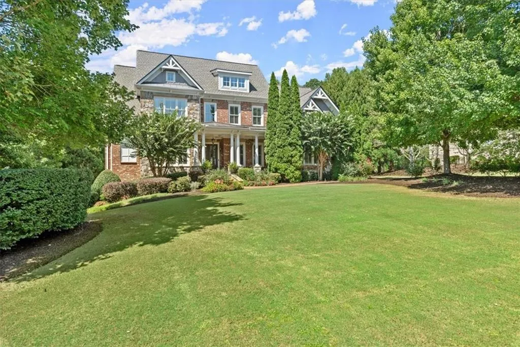 Milton, Georgia 30004, United States, 6 Bedrooms Bedrooms, ,7 BathroomsBathrooms,Residential,Pending,46332