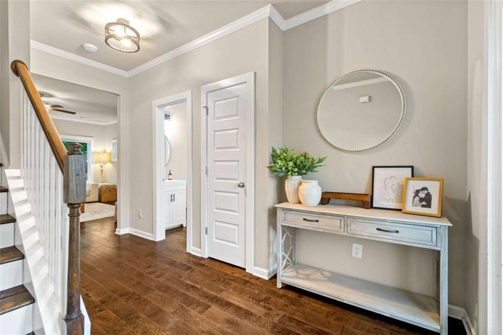 6458 Pierless Avenue