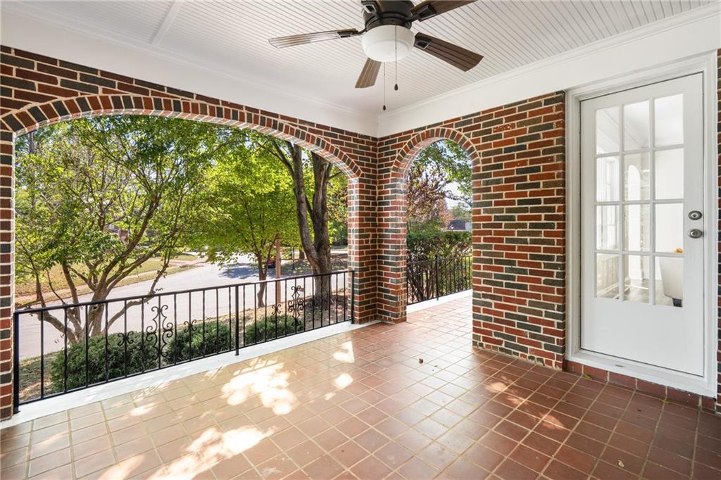 563 Manford Road SW