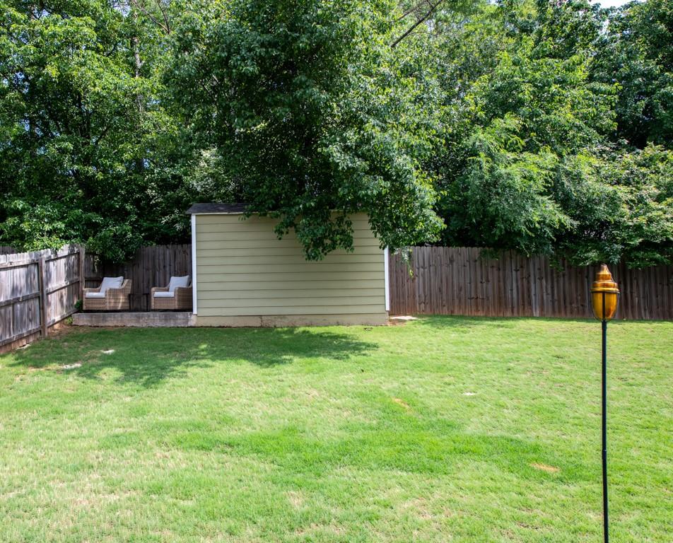 6030 Pattingham Drive, Roswell, Georgia image 24
