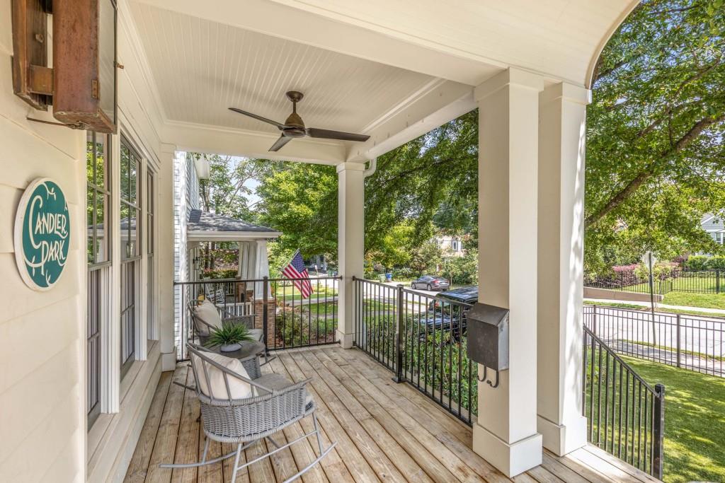 548 Oakdale Road NE
