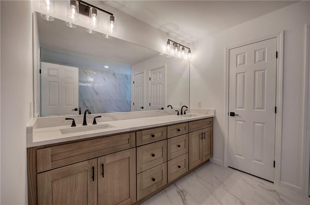 3880 Northpoint Drive, Marietta, Georgia image 32