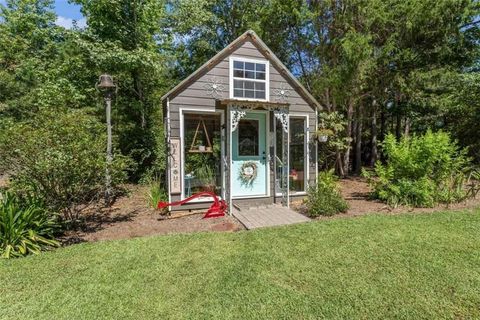 A home in Locust Grove