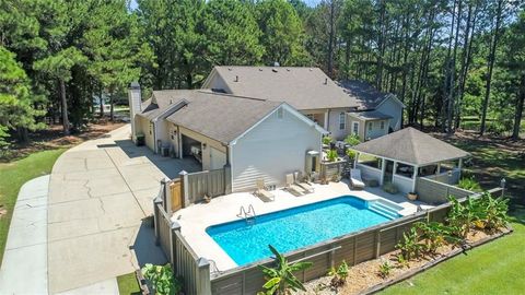 A home in Locust Grove