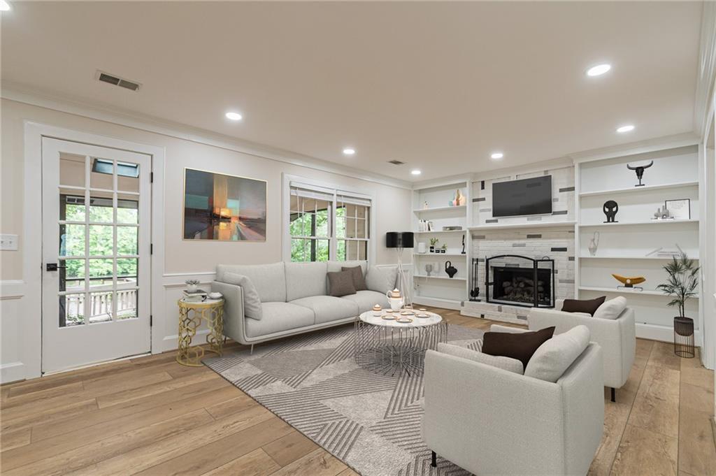 Saddle Ridge Lake - Residential