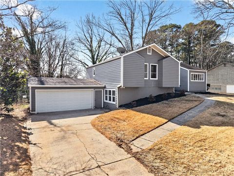 Photo of 4933 Dana Drive NE, Kennesaw, GA 30144 (MLS # 7718809)
