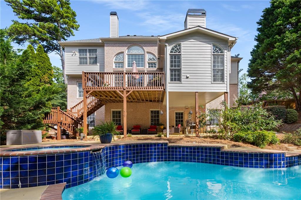 476 Cooper Lake Road SE