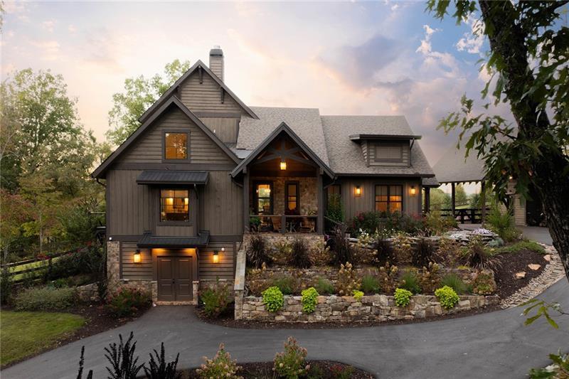 1241 Scenic Drive