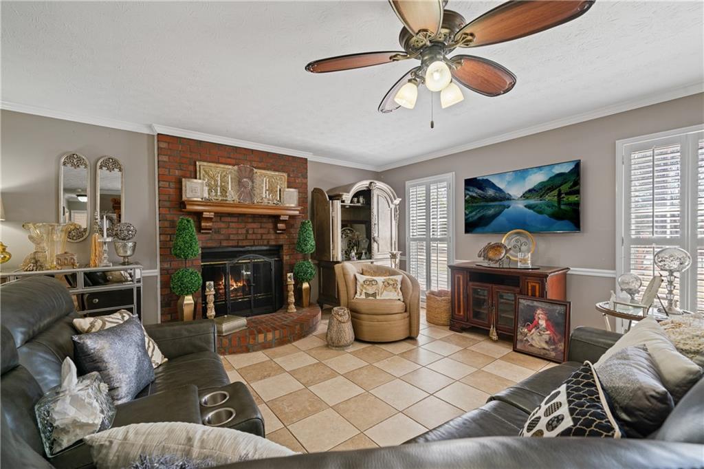 4053 Thompson Mill Road, Buford, Georgia image 7