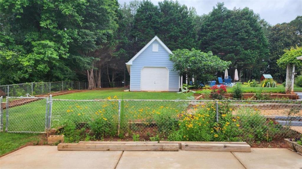 390 Lake Ridge Court
