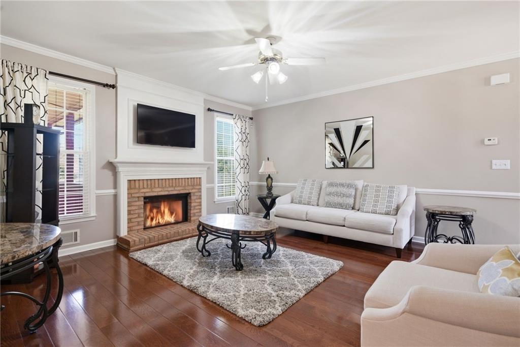 3363 Linton Lane