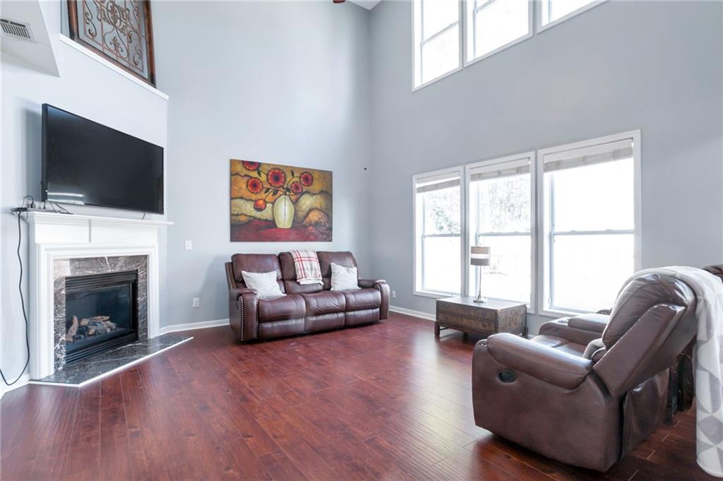 1565 Hedington Circle