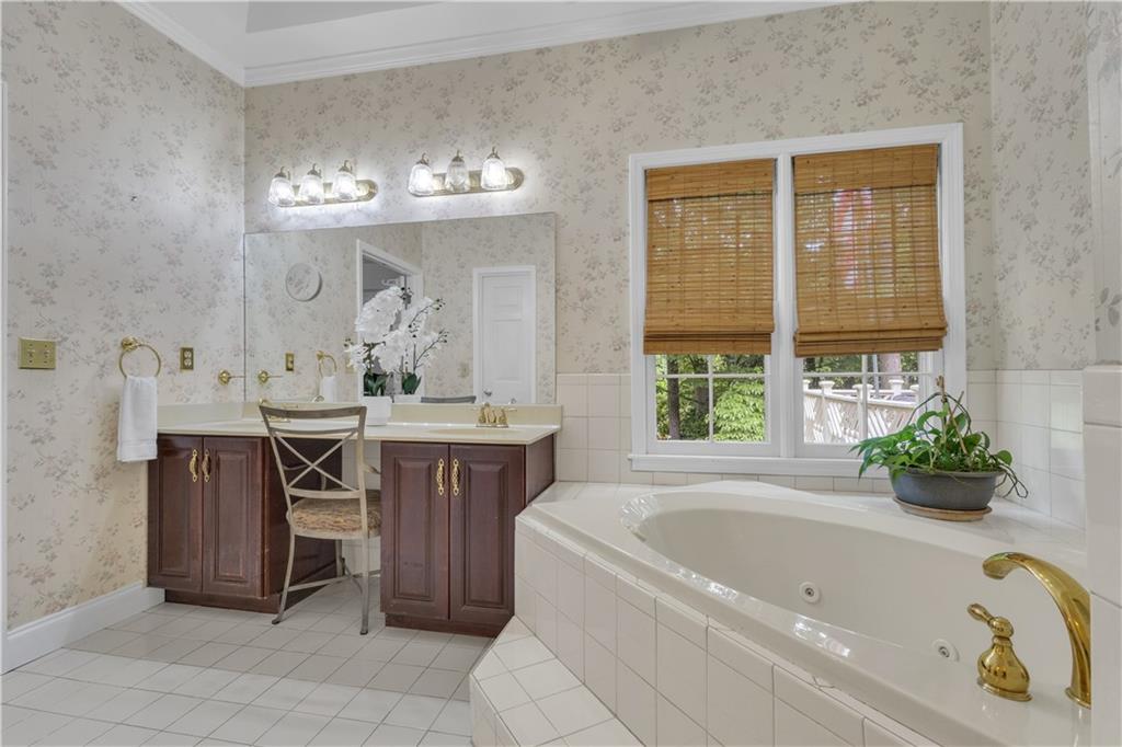 1152 Ward Creek Drive, Marietta, Georgia image 38