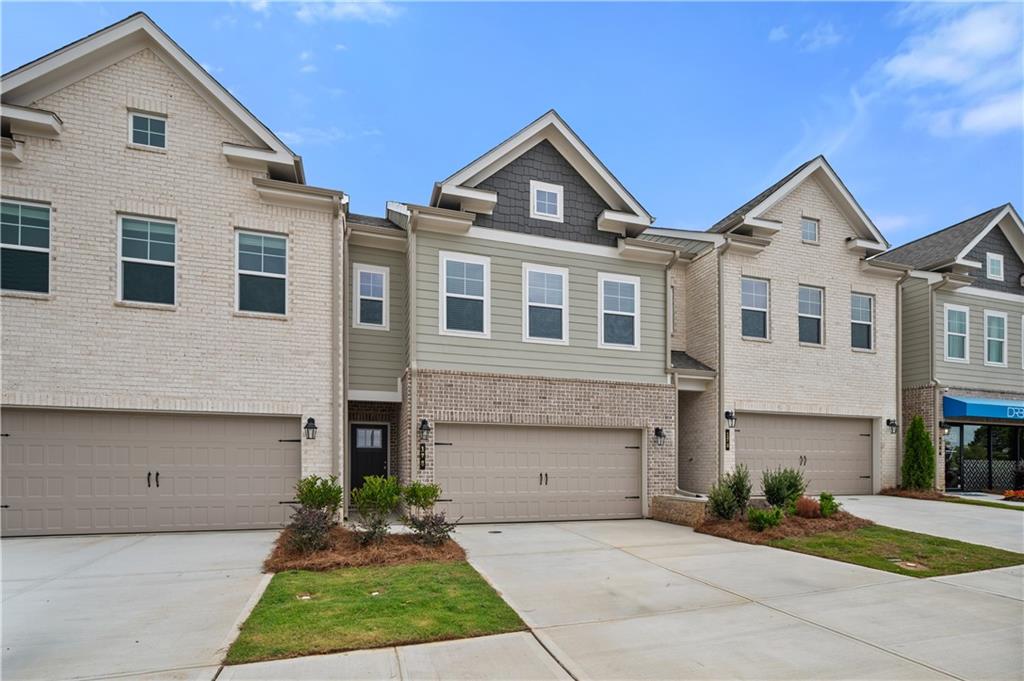 250 Abbotts Crossing Circle