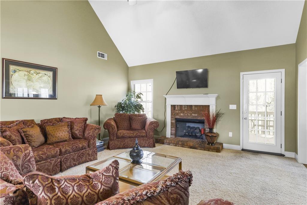 5511 E Stoneway Court, Villa Rica, Georgia image 9
