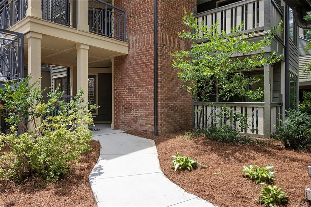 464 Ansley Walk Terrace NE