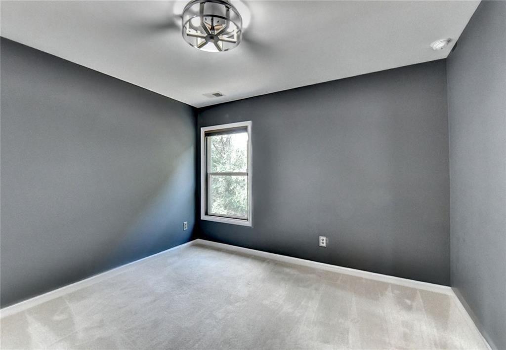 HANOVER POINTE - Residential