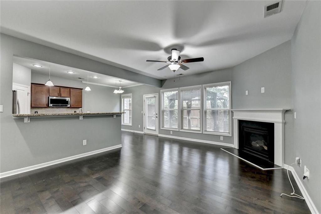 HANOVER POINTE - Residential