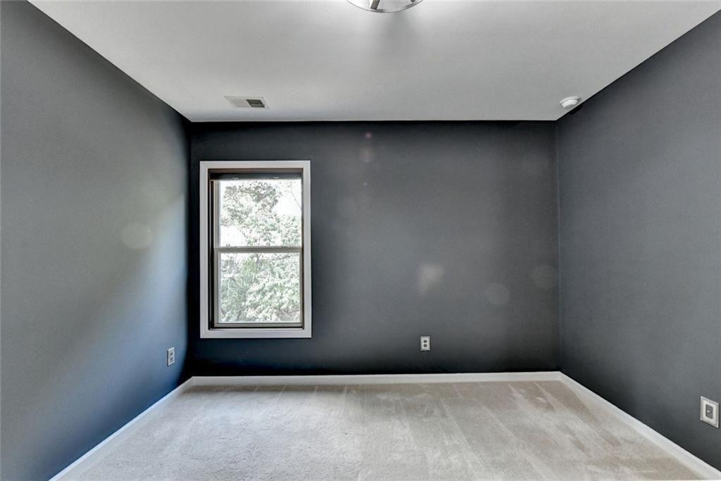 HANOVER POINTE - Residential