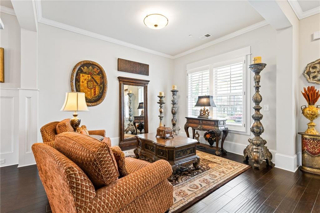 340 Marietta Walk Lane