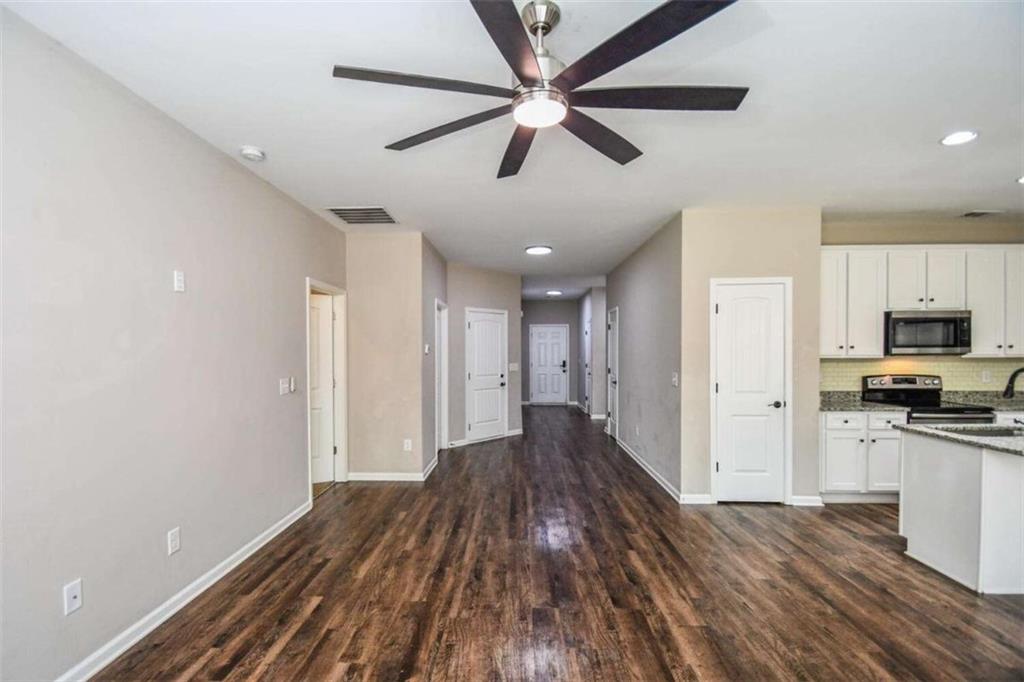 657 Trojan Lane, Alto, Georgia image 12