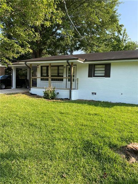 304 Elizabeth Lane, Griffin, Georgia image 1
