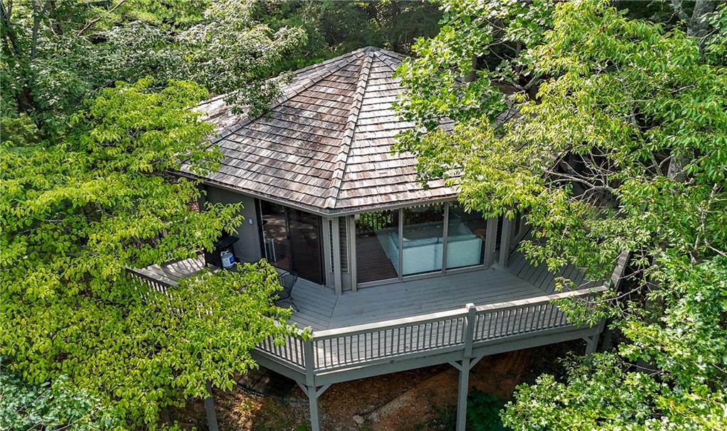 137 Treetop Knoll Drive