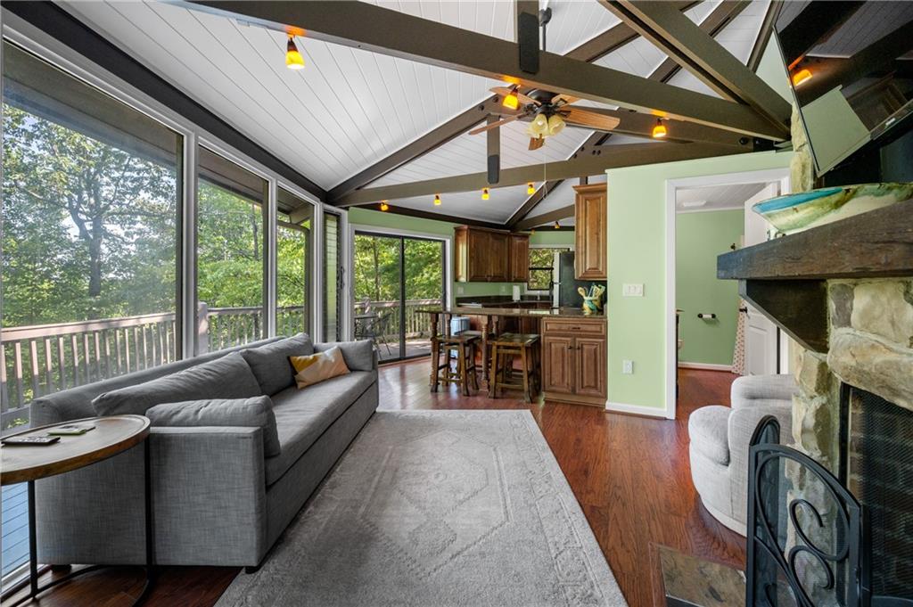 137 Treetop Knoll Drive