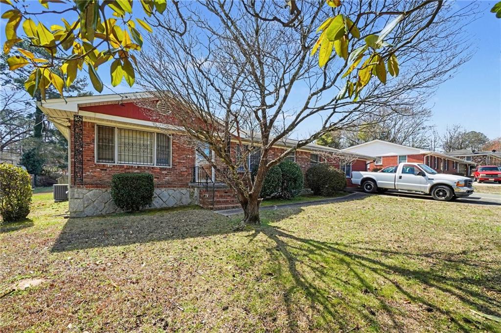 421 Springside Drive