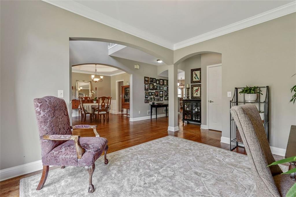 2073 WOODSIDE PARK Drive
