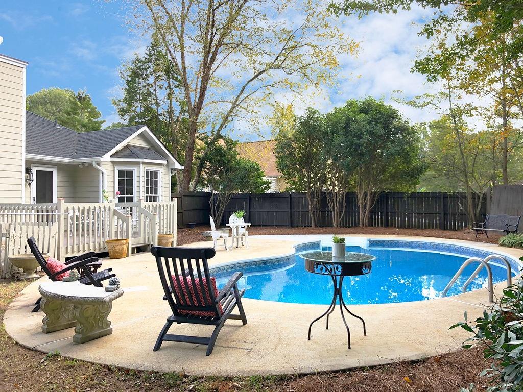 2410 Bankstone Drive, Marietta, Georgia image 25