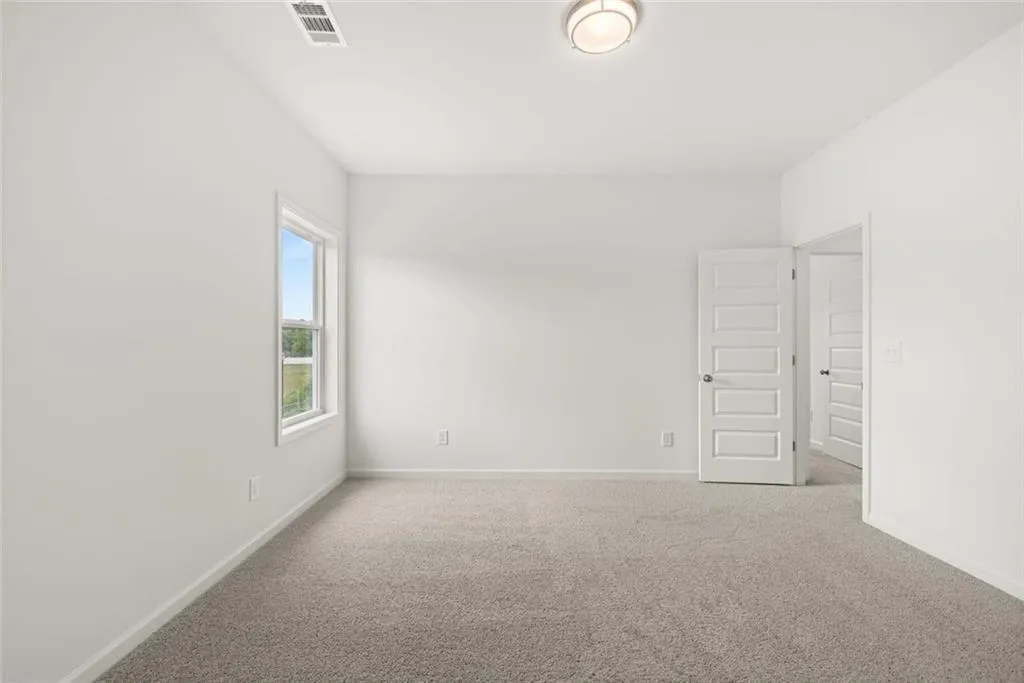 Loganville, Georgia 30052, United States, 4 Bedrooms Bedrooms, ,3 BathroomsBathrooms,Residential,Active,230272