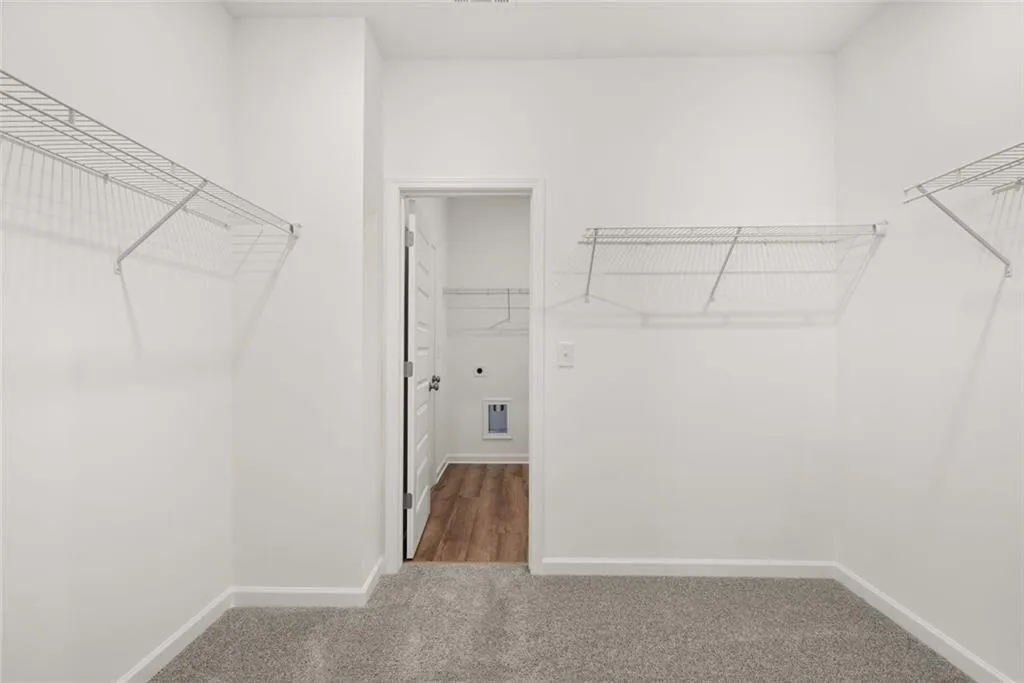 Loganville, Georgia 30052, United States, 4 Bedrooms Bedrooms, ,3 BathroomsBathrooms,Residential,Active,230272