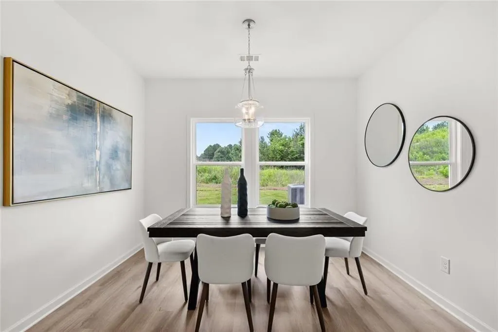 Loganville, Georgia 30052, United States, 4 Bedrooms Bedrooms, ,3 BathroomsBathrooms,Residential,Active,230272